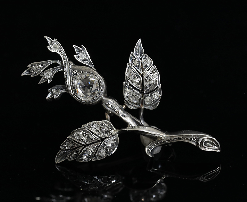 Antique Gallery Soleil アンティークジュエリー / 光の蕾 19世紀